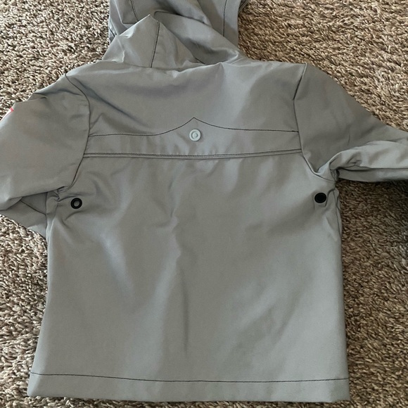Hunter reflective rain Jacket with Hood - Picture 4 of 4